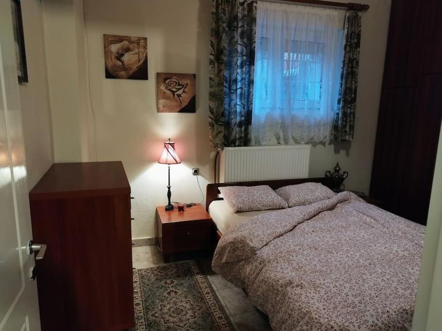 Cozy Cottage For 4 Lávdhas エクステリア 写真